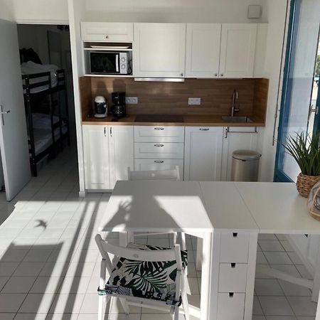 Appartement Domaine D'Azur - Renovated 1Br With Terrace Pool & Garage à Le Lavandou Extérieur photo